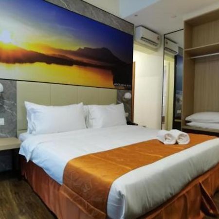 Kingston Hotel Kota Kinabalu Kültér fotó